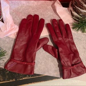 🔵 Red Genuine Leather Isotoner Gloves Women’s